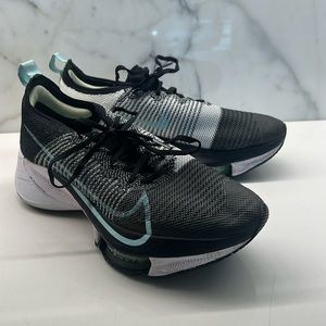 Nike air zoom tempo next% running shoes 9.5